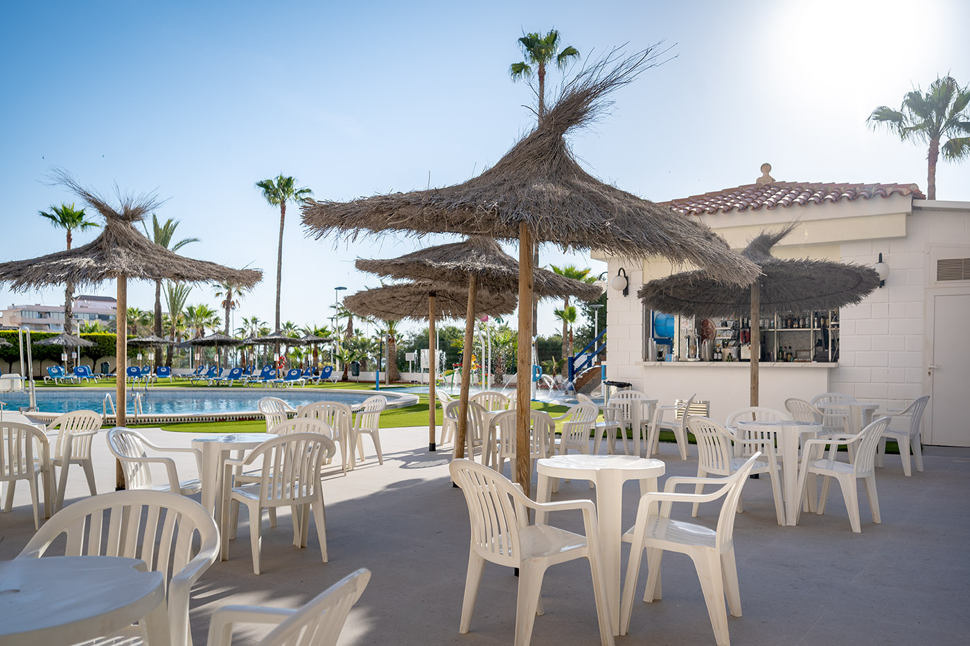 Hotel Playas de Torrevieja zona de piscina