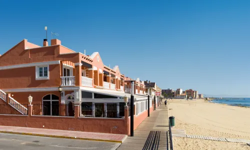 Lloyds Beach Club