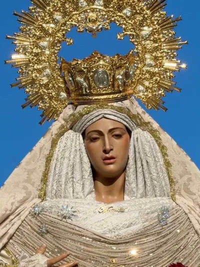 Virgen de la Estrellla